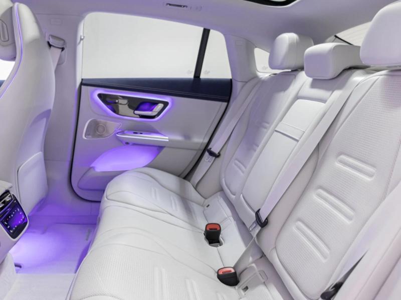 Купить Mercedes-Benz EQE 43 AMG 4matic электро 2025 id-1006109 в Киеве, Фото №[delta]