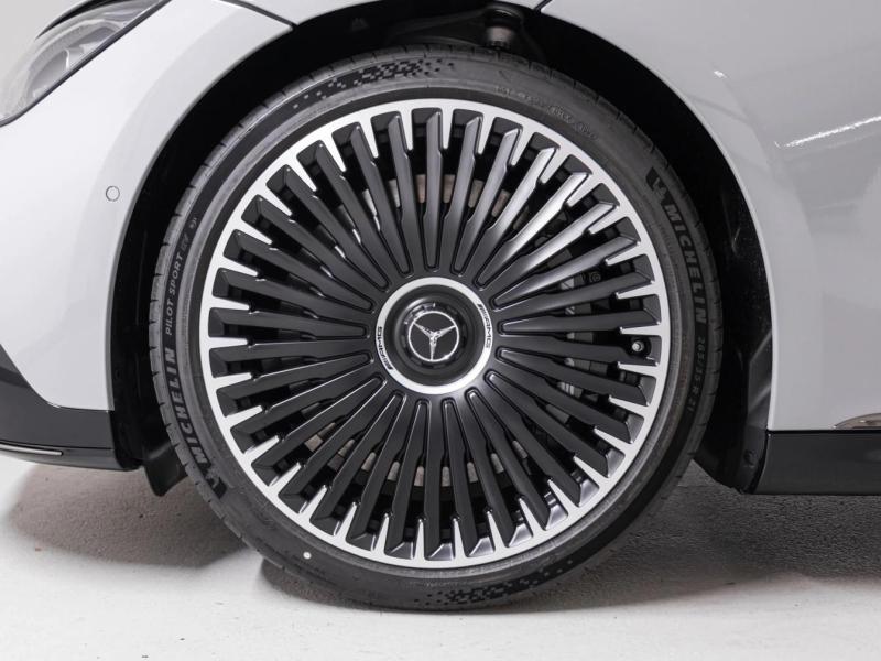 Купить Mercedes-Benz EQE 43 AMG 4matic электро 2025 id-1006109 в Киеве, Фото №[delta]