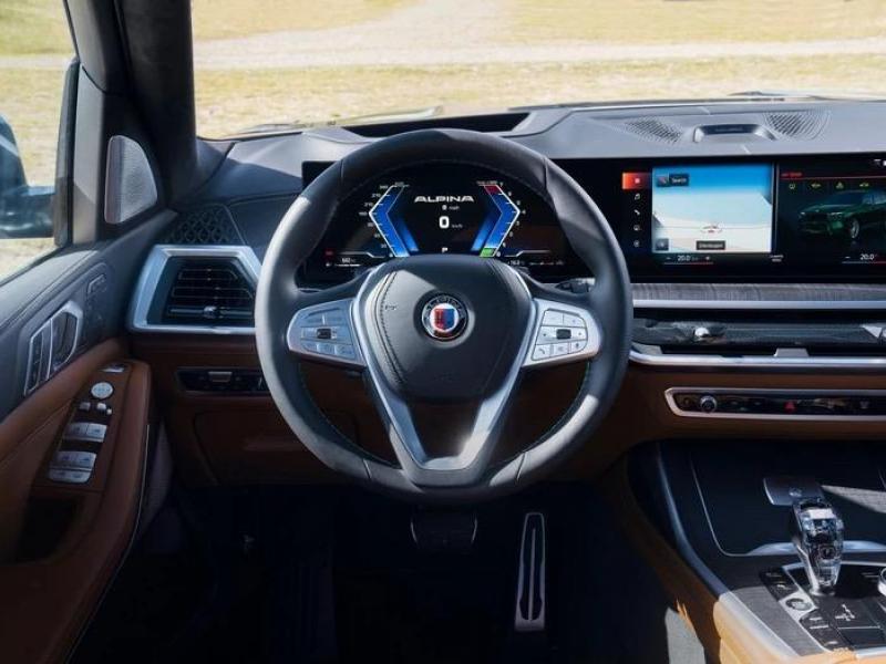 Купить BMW X7 Alpina бензин 2024 id-1006174 в Киеве, Фото №[delta]