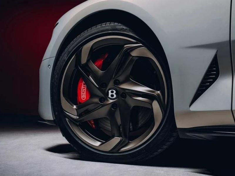 Купить Bentley Mulliner Batur бензин 2025 id-1006178 в Киеве, Фото №[delta]