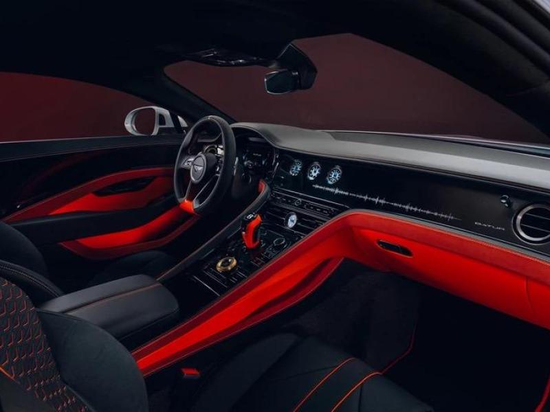 Купить Bentley Mulliner Batur бензин 2025 id-1006178 в Киеве, Фото №[delta]