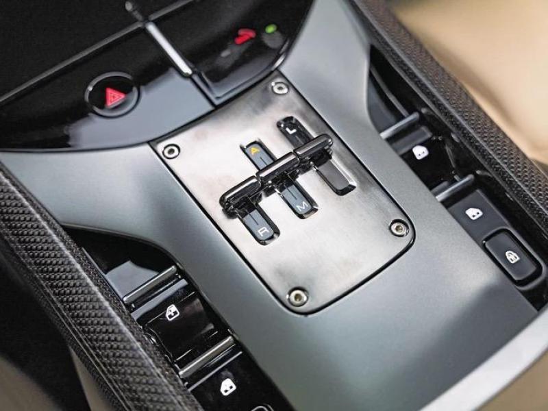 Купить Ferrari Purosangue бензин 2025 id-1006176 в Киеве, Фото №[delta]