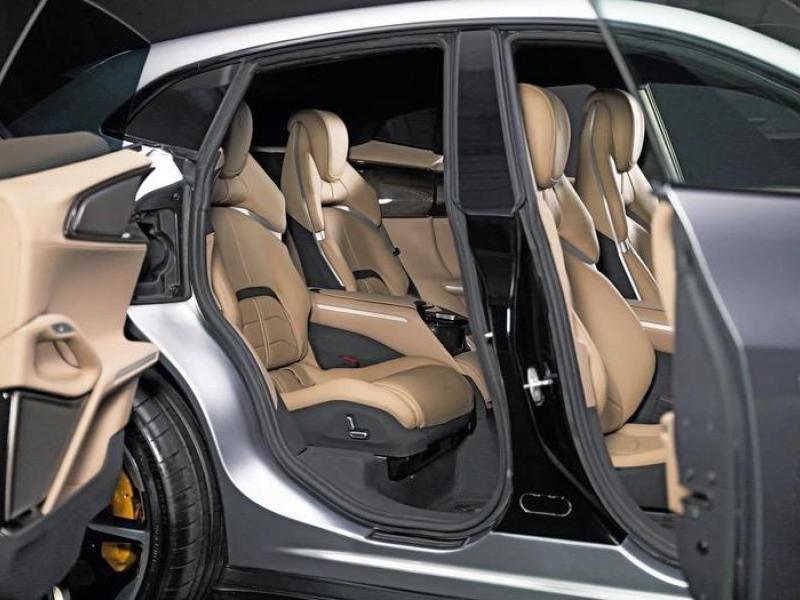 Купить Ferrari Purosangue бензин 2025 id-1006176 в Киеве, Фото №[delta]