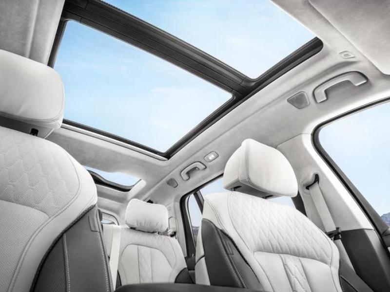 Купить BMW X7 M60i бензин 2025 id-1006180 в Киеве, Фото №[delta]