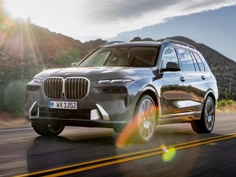 Купить BMW X7 M60i бензин 2025 id-1006180 в Киеве, Фото №[delta]