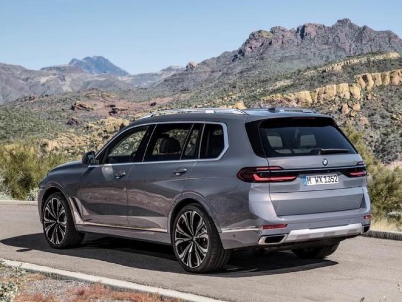 Купить BMW X7 M60i бензин 2025 id-1006180 в Киеве, Фото №[delta]