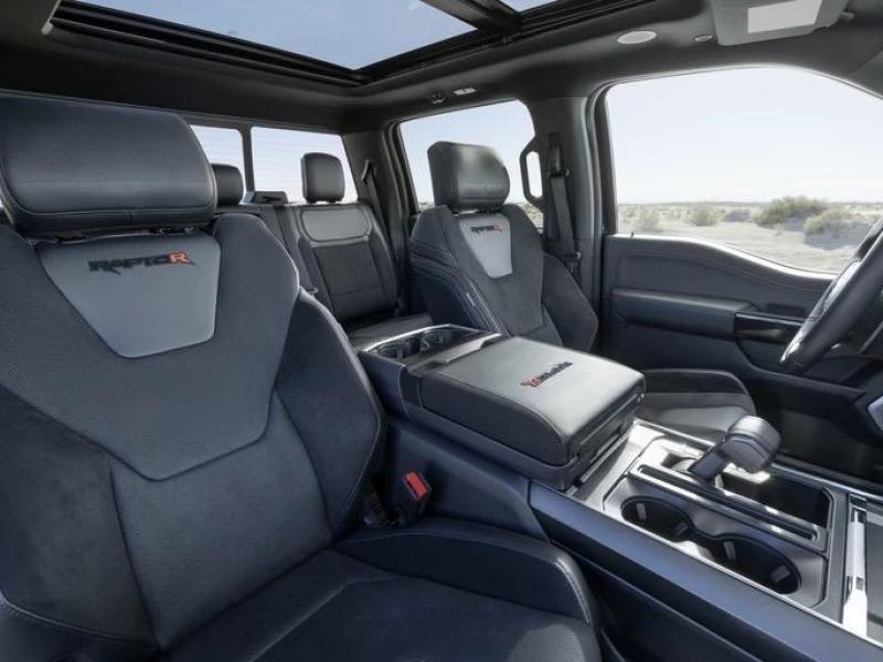 Купить Ford F-150 Raptor R бензин 2025 id-1006179 в Киеве, Фото №[delta]