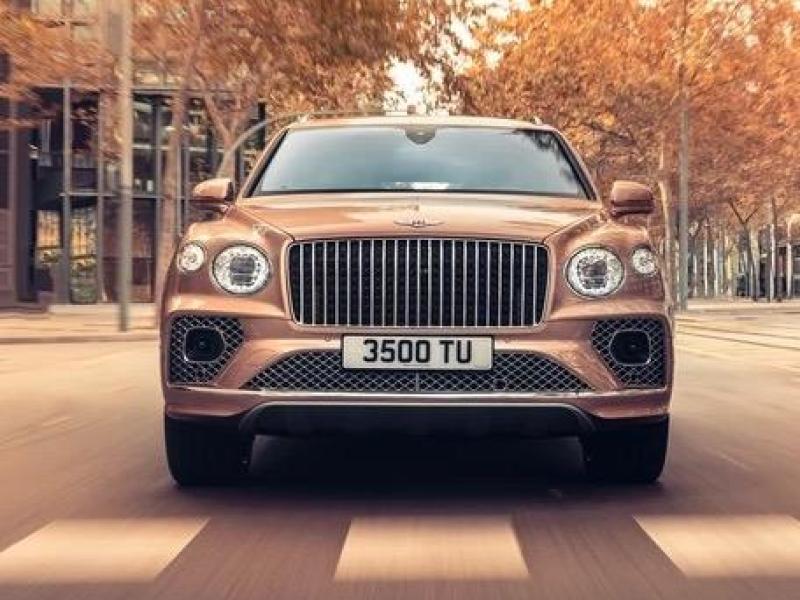 Купить Bentley Bentayga EWB бензин 2025 id-1006186 в Киеве, Фото №[delta]