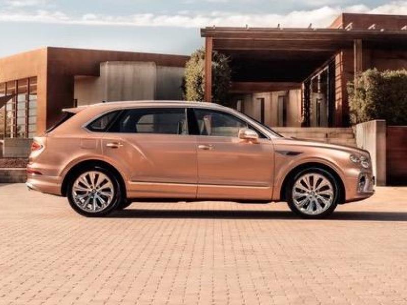 Купить Bentley Bentayga EWB бензин 2025 id-1006186 в Киеве, Фото №[delta]