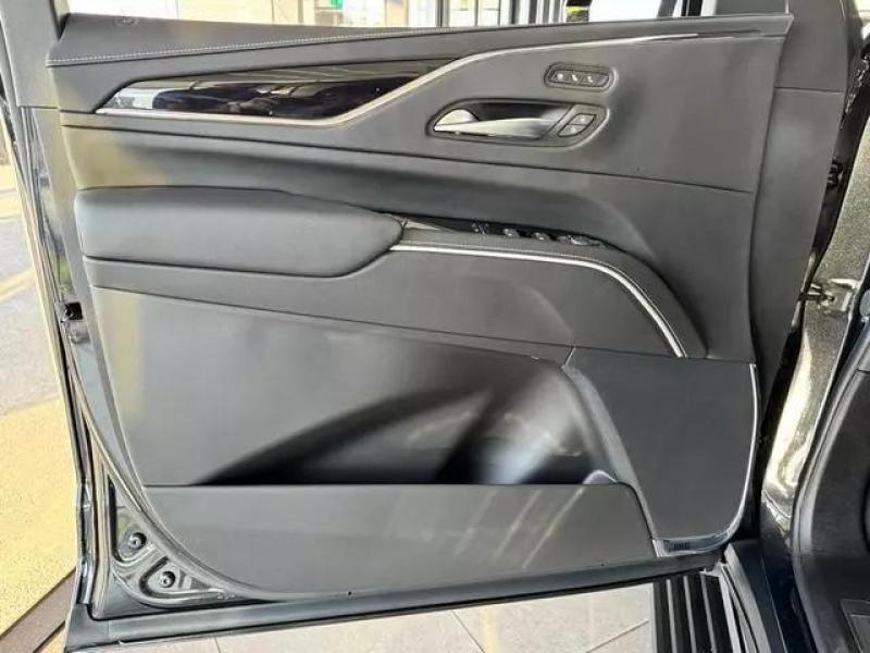 Купить Cadillac Escalade V-Series бензин 2025 id-1006183 в Киеве, Фото №[delta]