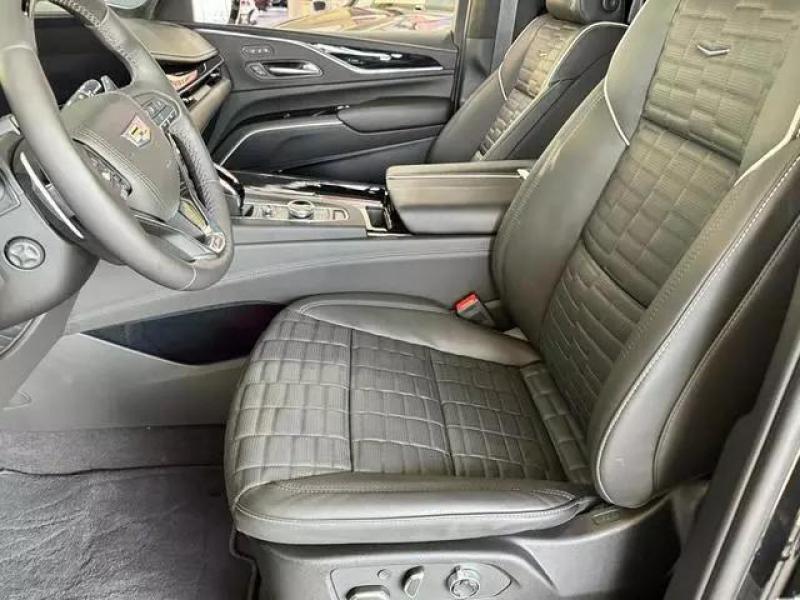 Купить Cadillac Escalade V-Series бензин 2025 id-1006183 в Киеве, Фото №[delta]