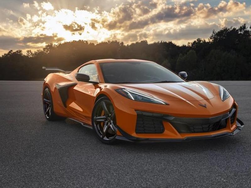 Купить Chevrolet Corvette Z06 бензин 2025 id-1006200 в Киеве, Фото №[delta]