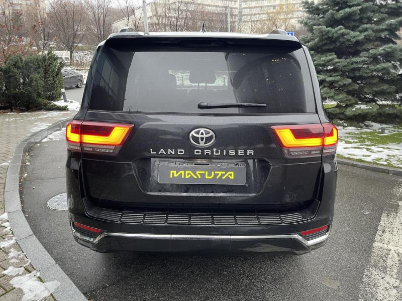 Купить Toyota Land Cruiser 300 дизель 2024 id-1006210 в Киеве, Фото №[delta]