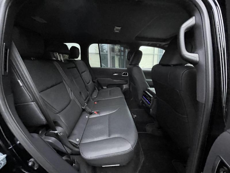 Купить Toyota Land Cruiser 300 дизель 2024 id-1006210 в Киеве, Фото №[delta]