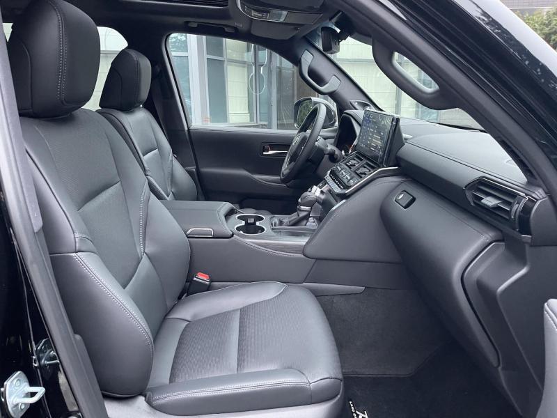 Купить Toyota Land Cruiser 300 дизель 2024 id-1006210 в Киеве, Фото №[delta]