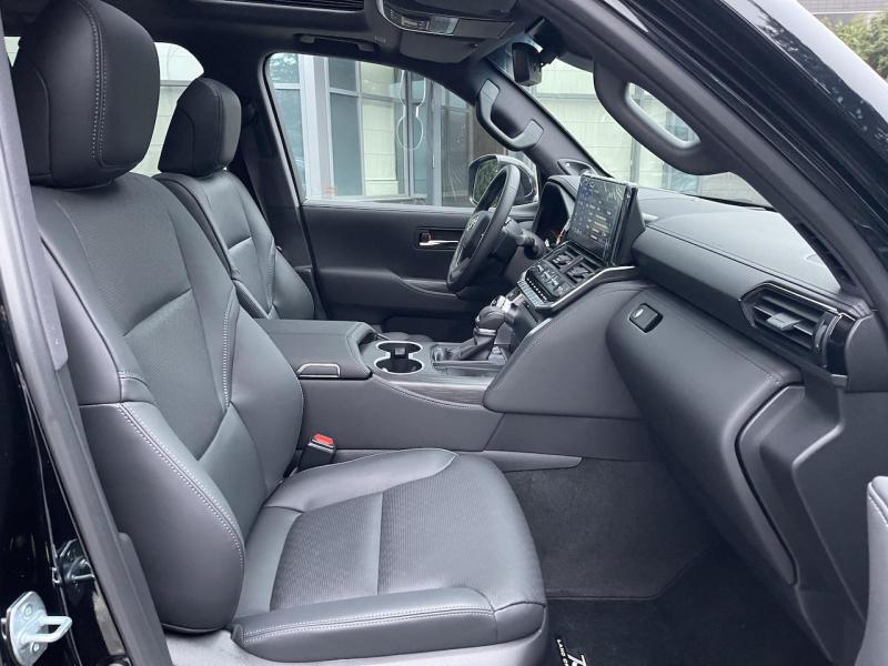 Купить Toyota Land Cruiser 300 дизель 2025 id-1006210 в Киеве, Фото №[delta]