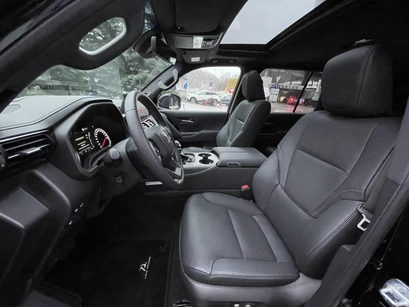 Купить Toyota Land Cruiser 300 дизель 2025 id-1006210 в Киеве, Фото №[delta]
