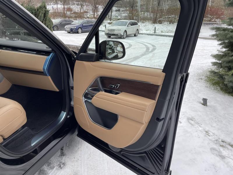 Купить Land-Rover Range-Rover L460 HSE гибрид 2023 id-1006217 в Киеве, Фото №[delta]