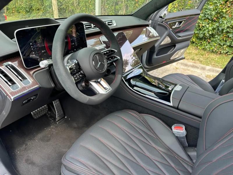 Купить Mercedes-Benz S 63е гибрид 2025 id-1006219 в Киеве, Фото №[delta]