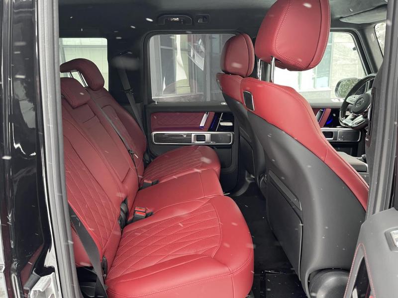 Купить Mercedes-Benz G 63 AMG бензин 2023 id-1006229 в Киеве, Фото №[delta]