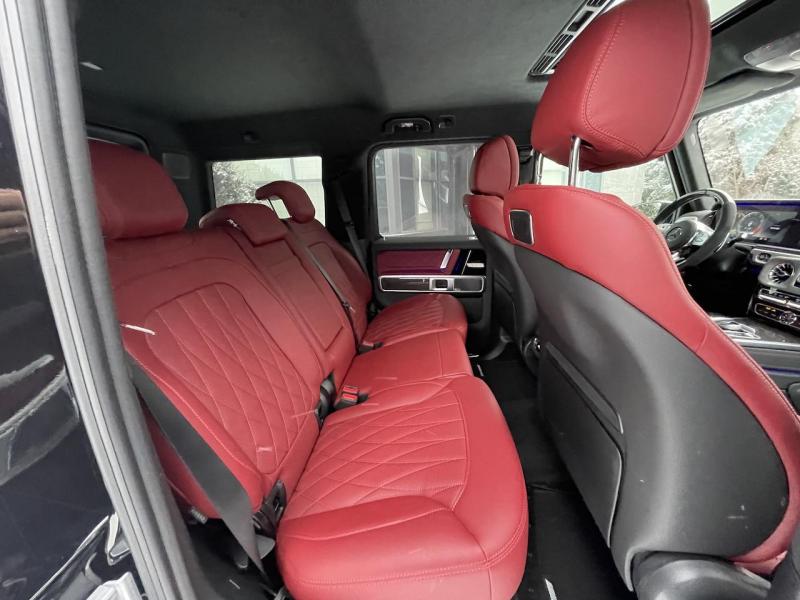 Купить Mercedes-Benz G 63 AMG бензин 2023 id-1006229 в Киеве, Фото №[delta]