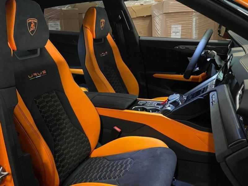 Купить Lamborghini Urus Pearl Capsule бензин 2025 id-1006238 в Киеве, Фото №[delta]