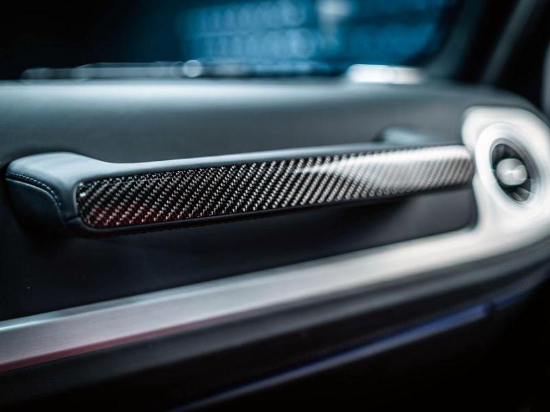 Купить Mercedes-Benz  бензин 2023 id-1006239 в Киеве, Фото №[delta]