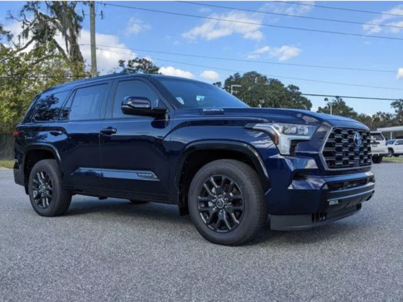 Купить Toyota Sequoia Capstone гибрид 2024 id-1006242 в Киеве, Фото №[delta]