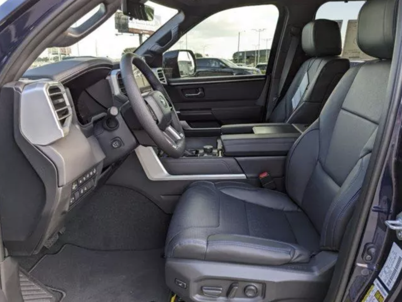 Купить Toyota Sequoia Capstone гибрид 2025 id-1006242 в Киеве, Фото №[delta]