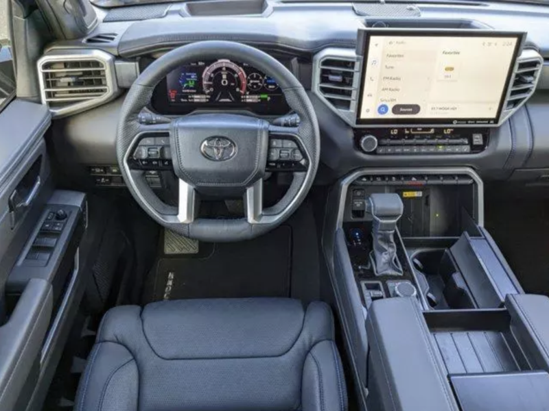 Купить Toyota Sequoia Capstone гибрид 2025 id-1006242 в Киеве, Фото №[delta]