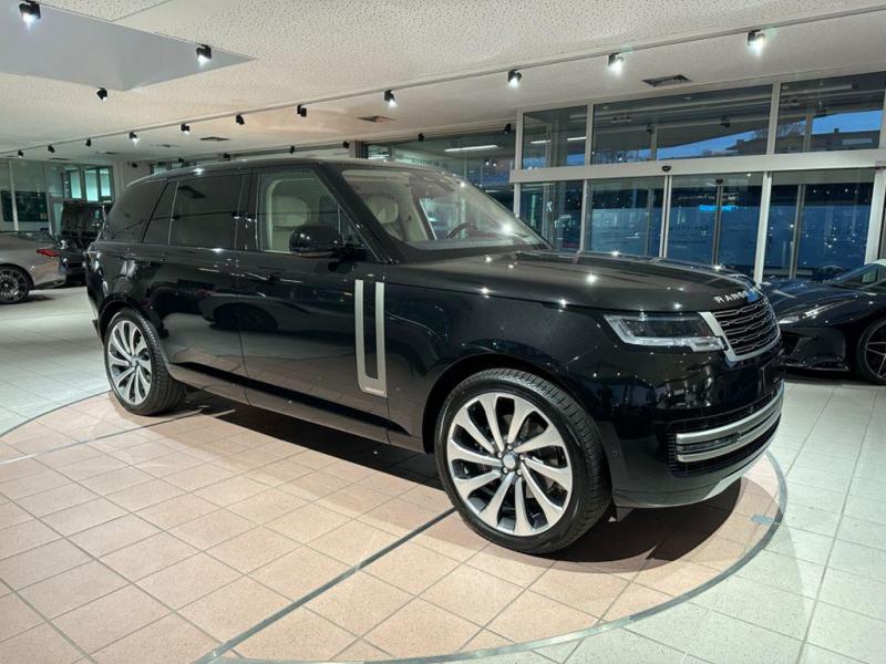 Купить Land-Rover Range-Rover L460 Autobioraphy LWB дизель 2024 id-1006251 в Киеве, Фото №[delta]
