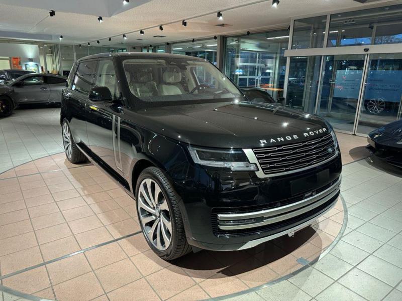 Купить Land-Rover Range-Rover L460 Autobioraphy LWB дизель 2024 id-1006251 в Киеве, Фото №[delta]
