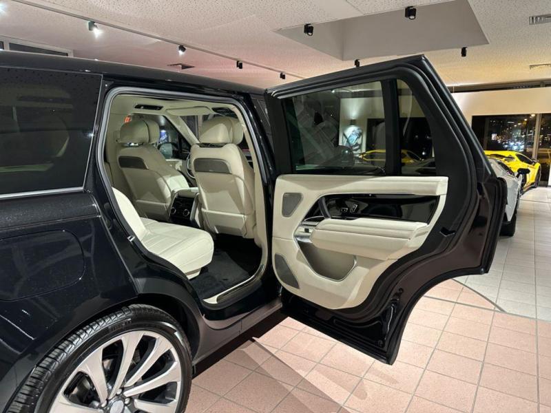 Купить Land-Rover Range-Rover L460 Autobioraphy LWB дизель 2024 id-1006251 в Киеве, Фото №[delta]