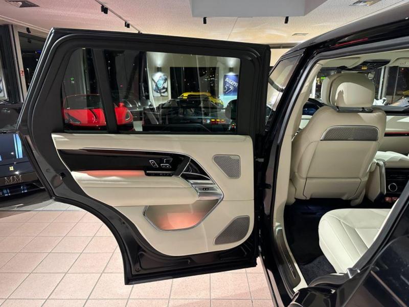 Купить Land-Rover Range-Rover L460 Autobioraphy LWB дизель 2024 id-1006251 в Киеве, Фото №[delta]