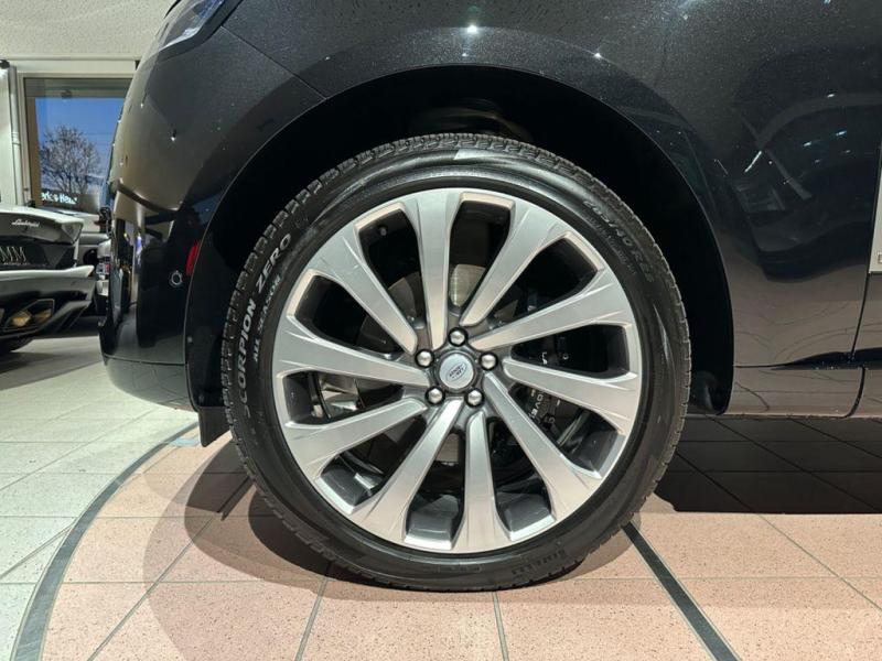 Купить Land-Rover Range-Rover L460 Autobioraphy LWB дизель 2025 id-1006251 в Киеве, Фото №[delta]