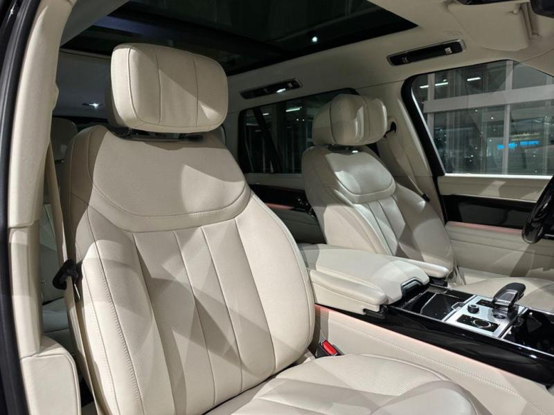 Купить Land-Rover Range-Rover L460 Autobioraphy LWB дизель 2025 id-1006251 в Киеве, Фото №[delta]
