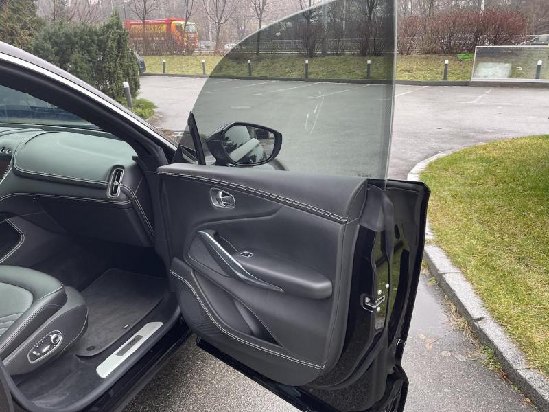 Купить Aston-Martin DBX бензин 2023 id-1006261 в Киеве, Фото №[delta]