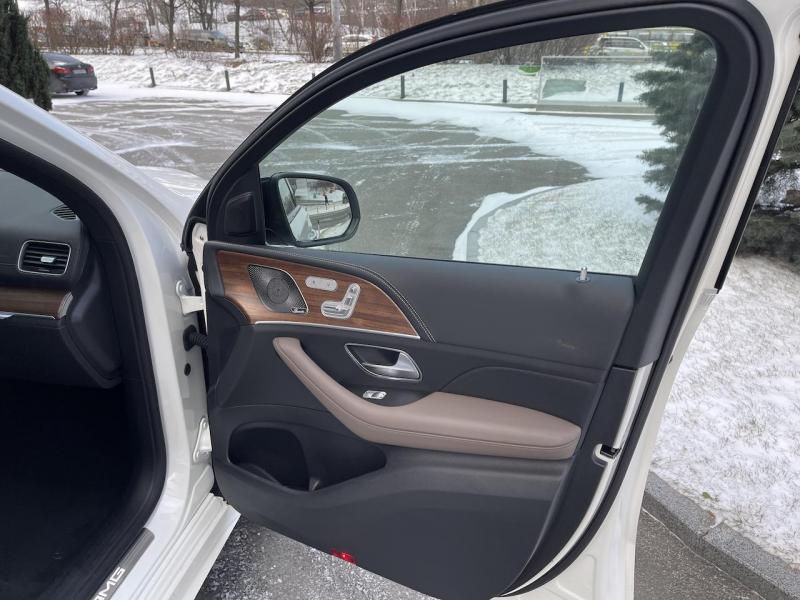 Купить Mercedes-Benz GLE 53 4MATIC AMG бензин 2022 id-1006264 в Киеве, Фото №[delta]