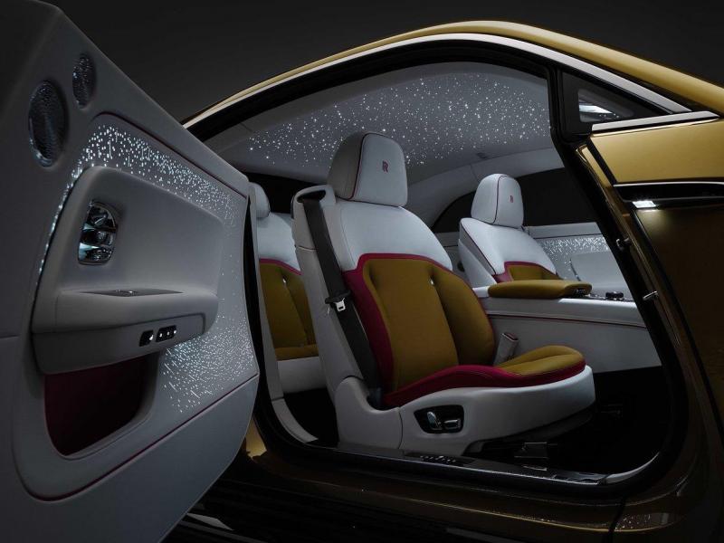 Купить Rolls-Royce Spectre электро 2024 id-1006275 в Киеве, Фото №[delta]