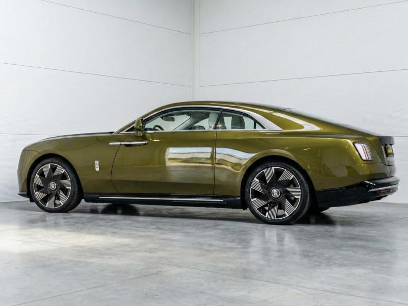 Купить Rolls-Royce Spectre электро 2026 id-1006275 в Киеве, Фото №[delta]