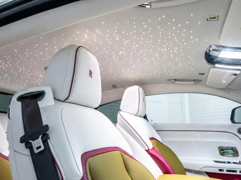 Купить Rolls-Royce Spectre электро 2026 id-1006275 в Киеве, Фото №[delta]