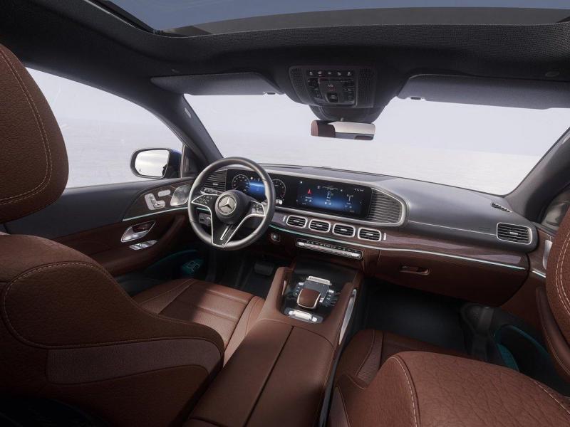 Купить Mercedes-Benz GLE 400e 4MATIC гибрид 2024 id-1006301 в Киеве, Фото №[delta]