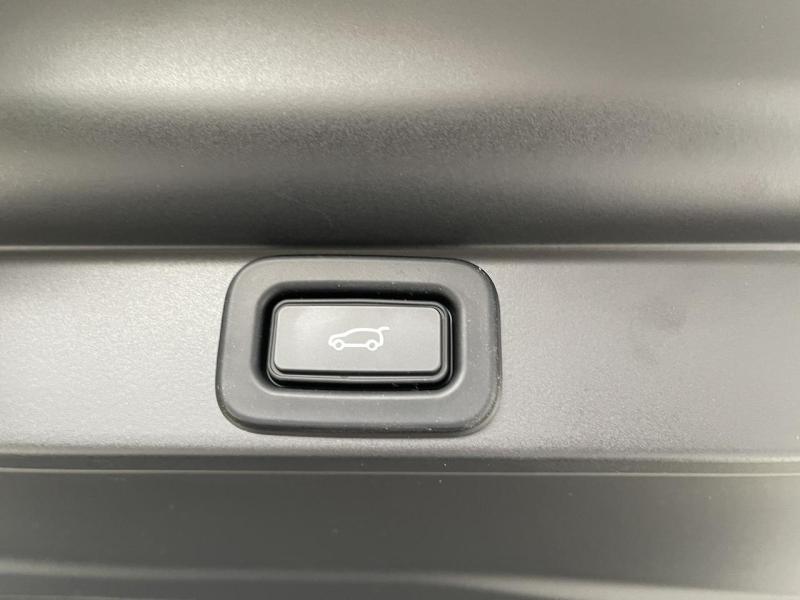 Купить Land-Rover Range-Rover L460 Autobioraphy LWB дизель 2025 id-1006311 в Киеве, Фото №[delta]