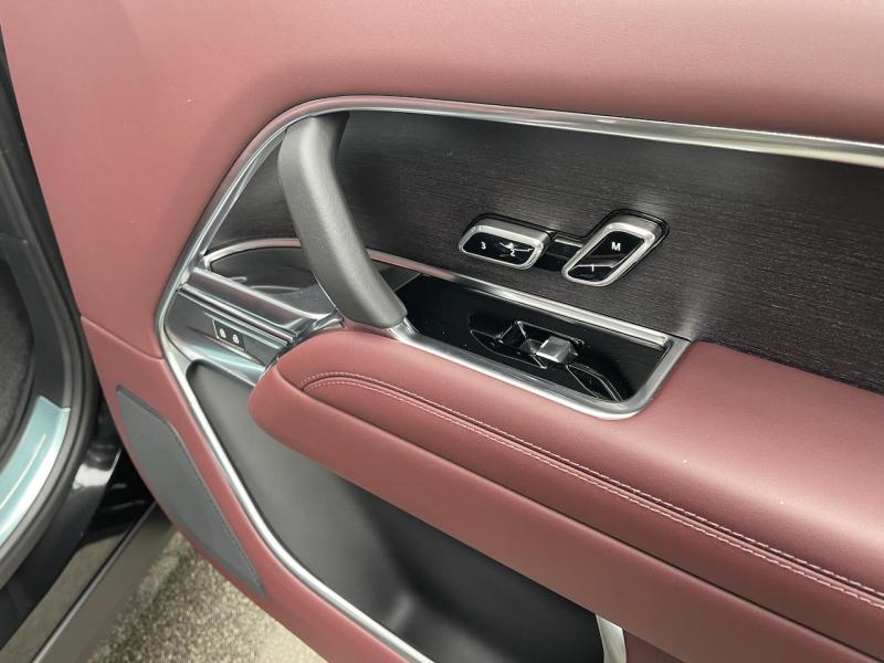 Купить Land-Rover Range-Rover L460 Autobioraphy LWB дизель 2025 id-1006311 в Киеве, Фото №[delta]