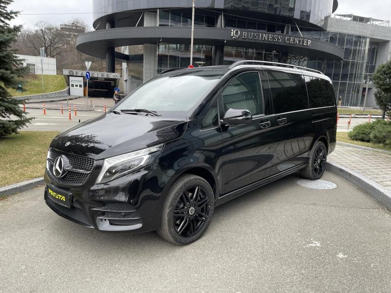 Купить Mercedes-Benz V 300D AMG Long 4matic дизель 2023 id-1006322 в Киеве, Фото №[delta]