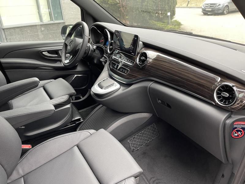 Купить Mercedes-Benz V 300D AMG Long 4matic дизель 2023 id-1006322 в Киеве, Фото №[delta]