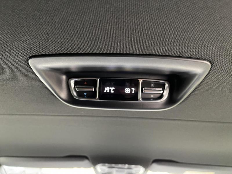 Купить Mercedes-Benz V 300D AMG Long 4matic дизель 2023 id-1006322 в Киеве, Фото №[delta]