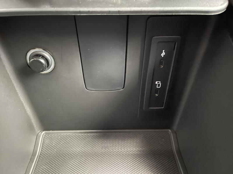 Купить Mercedes-Benz V 300D AMG Long 4matic дизель 2023 id-1006322 в Киеве, Фото №[delta]