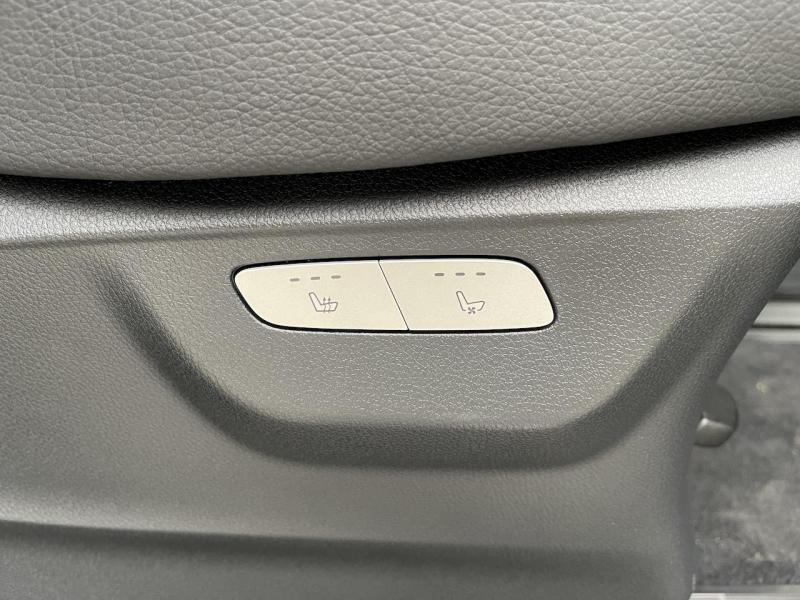 Купить Mercedes-Benz V 300D AMG Long 4matic дизель 2023 id-1006322 в Киеве, Фото №[delta]