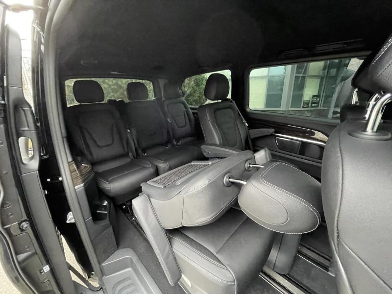Купить Mercedes-Benz V 300D AMG Long 4matic дизель 2023 id-1006322 в Киеве, Фото №[delta]